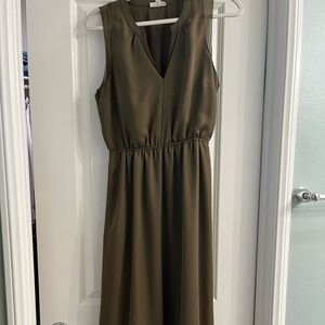 Maison jules army green dress size medium